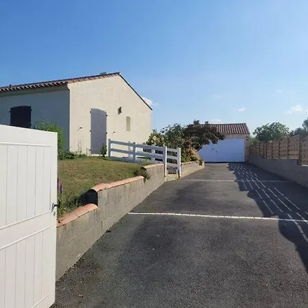 Maison Avec Piscine Chauffee Et Bain Nordique * Chantonnay