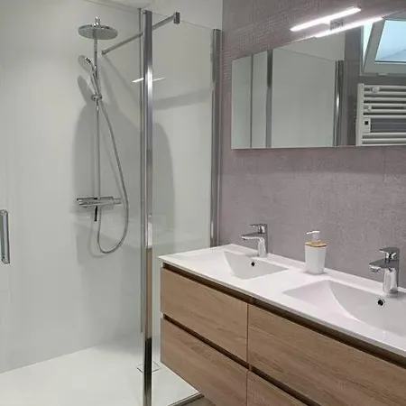 בית נופש Maison Avec Piscine Chauffee Et Bain Nordique שאנטונה