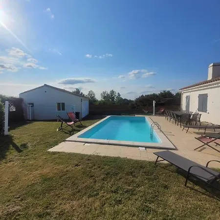 Maison Avec Piscine Chauffee Et Bain Nordique Chantonnay