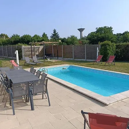 Maison Avec Piscine Chauffee Et Bain Nordique * שאנטונה