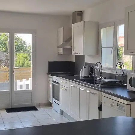 Maison Avec Piscine Chauffee Et Bain Nordique * שאנטונה